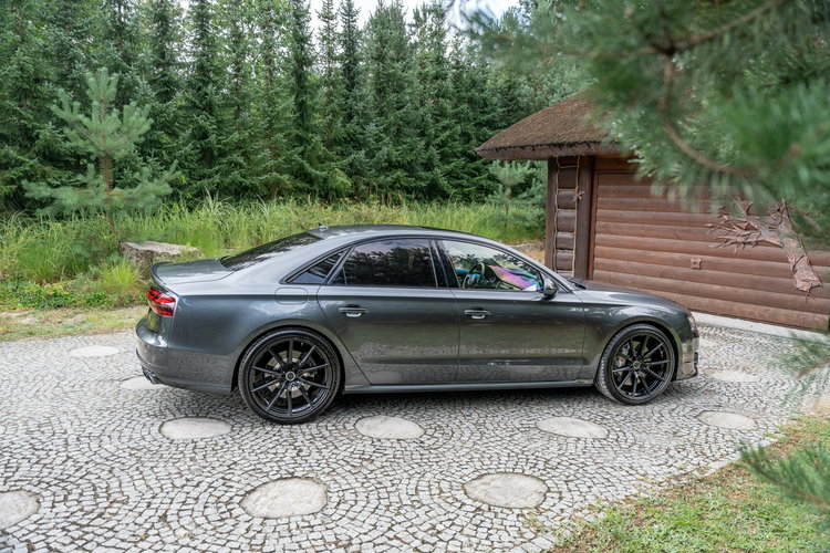 Audi S8 Plus / 4.0 TFSI 605KM / Concaver / Panorama / Masaże / Ceramika / FV zdjęcie 16