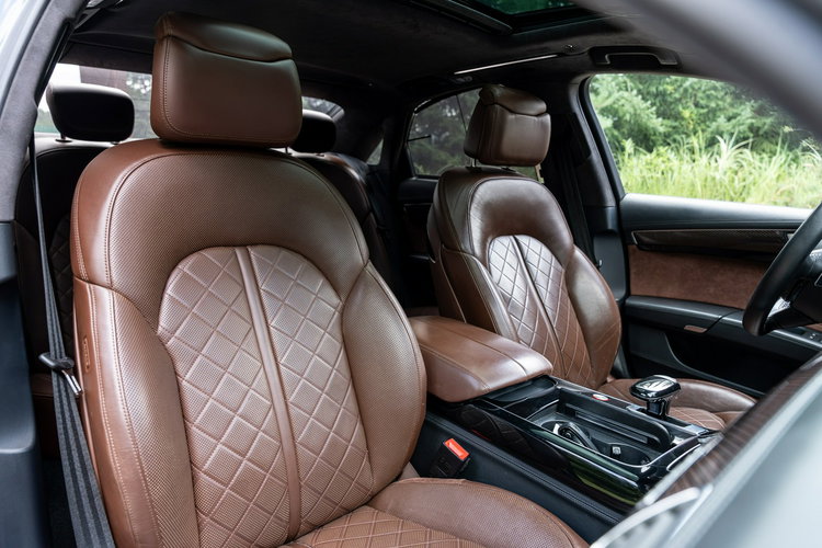 Audi S8 Plus / 4.0 TFSI 605KM / Concaver / Panorama / Masaże / Ceramika / FV zdjęcie 33