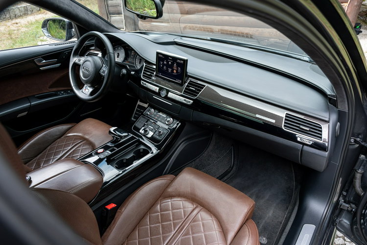 Audi S8 Plus / 4.0 TFSI 605KM / Concaver / Panorama / Masaże / Ceramika / FV zdjęcie 34