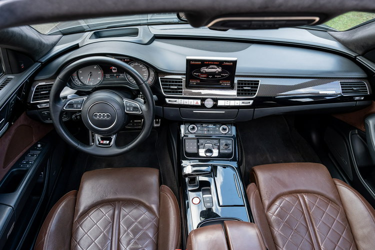 Audi S8 Plus / 4.0 TFSI 605KM / Concaver / Panorama / Masaże / Ceramika / FV zdjęcie 37