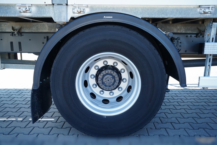 DAF LF 250 / 4X2 / SKRZYNIOWY - 7.3 + HDS HYVA HB 150X -E3 / STEROWANIE RADIOWE / ROTATOR / MAX UDŹWIG: 5200 KG / EURO 6 zdjęcie 33
