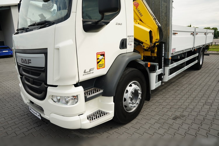 DAF LF 250 / 4X2 / SKRZYNIOWY - 7.3 + HDS HYVA HB 150X -E3 / STEROWANIE RADIOWE / ROTATOR / MAX UDŹWIG: 5200 KG / EURO 6 zdjęcie 16