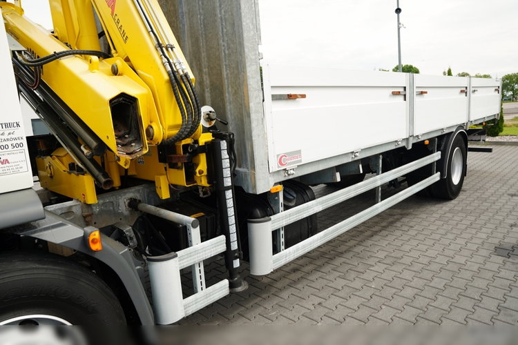 DAF LF 250 / 4X2 / SKRZYNIOWY - 7.3 + HDS HYVA HB 150X -E3 / STEROWANIE RADIOWE / ROTATOR / MAX UDŹWIG: 5200 KG / EURO 6 zdjęcie 17