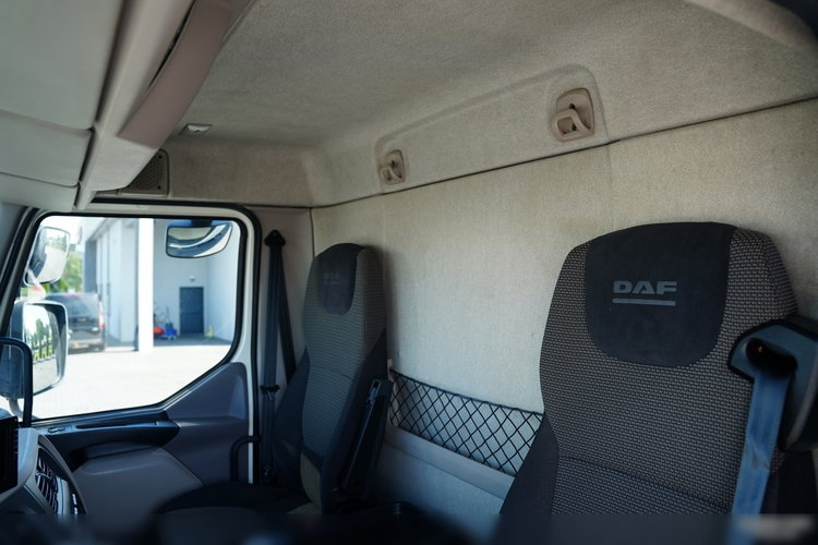 DAF LF 250 / 4X2 / SKRZYNIOWY - 7.3 + HDS HYVA HB 150X -E3 / STEROWANIE RADIOWE / ROTATOR / MAX UDŹWIG: 5200 KG / EURO 6 zdjęcie 36