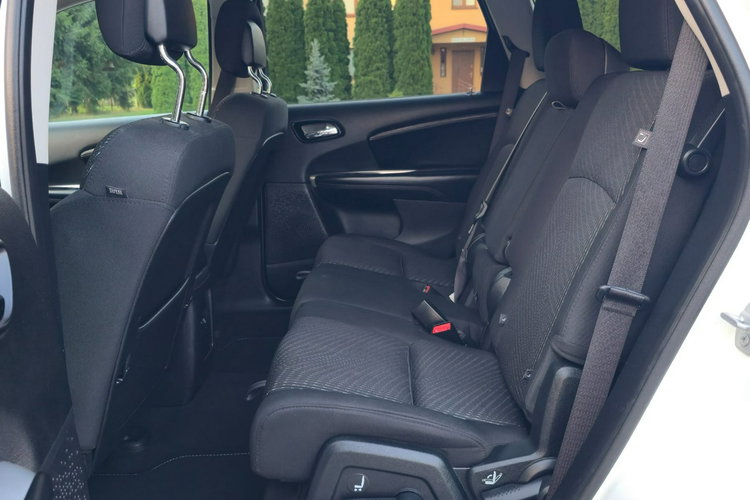 Freemont FIAT FREEMONT – Diesel 2.0 170KM 7 Miejsc, Nawigacja, Kamera, Keyless zdjęcie 23