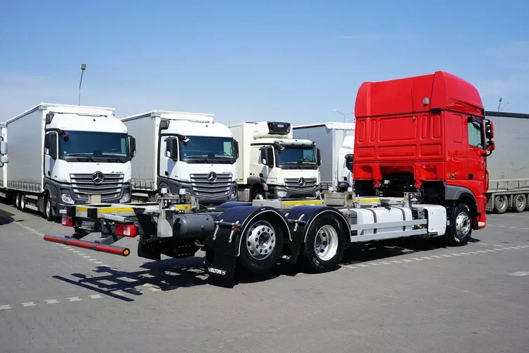 DAF / XF / 480 / ACC / EURO 6 / SSC / BDF / 7.15 , 7.45 , 7.82 M zdjęcie 37