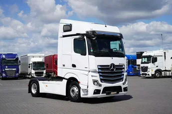 Mercedes Actros