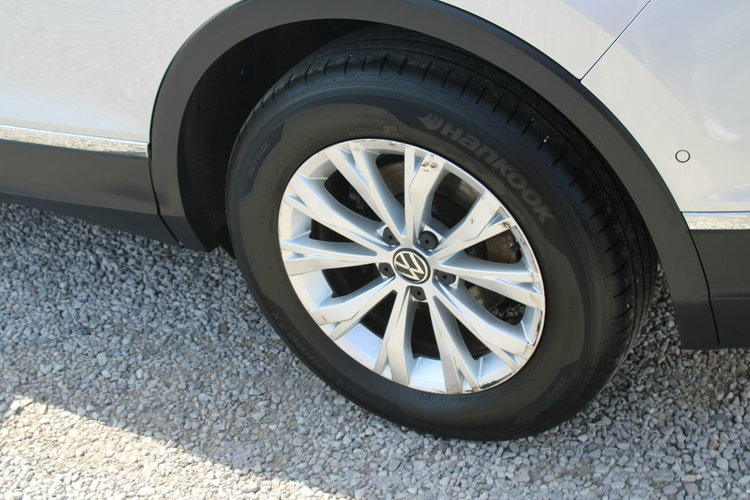 Volkswagen Tiguan LIFE DSG Salon Polska netto75528 PLN Gwarancja Kamera zdjęcie 9