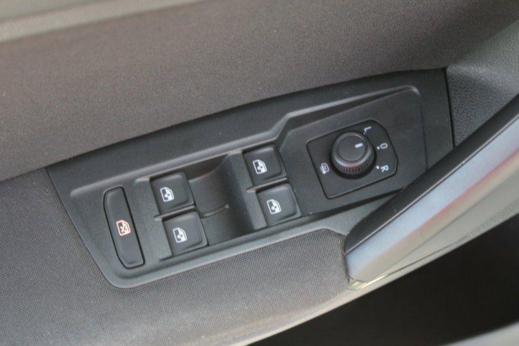 Volkswagen Tiguan LIFE DSG Salon Polska netto75528 PLN Gwarancja Kamera zdjęcie 18