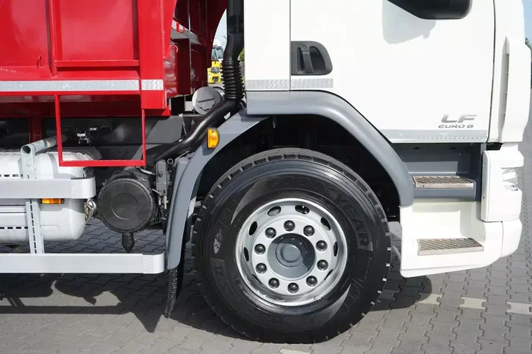 DAF LF / 320 / E 6 / ACC / WYWROTKA / MANUAL / ŁAD. 9790 KG / 21 TYS. KM zdjęcie 10