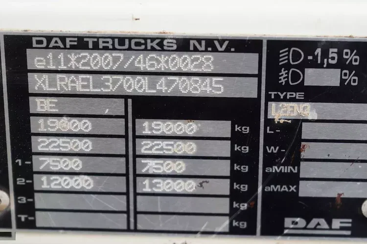 DAF LF / 320 / E 6 / ACC / WYWROTKA / MANUAL / ŁAD. 9790 KG / 21 TYS. KM zdjęcie 3