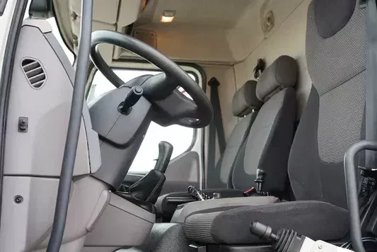DAF LF / 320 / E 6 / ACC / WYWROTKA / MANUAL / ŁAD. 9790 KG / 21 TYS. KM zdjęcie 38