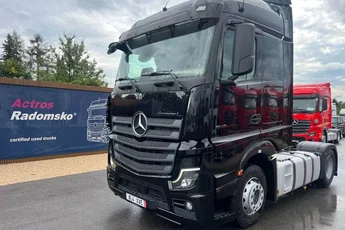 Mercedes Actros