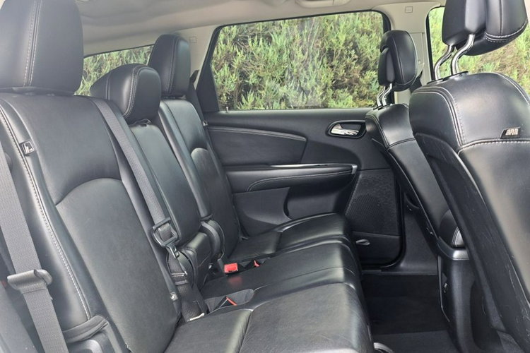 Fiat Freemont Navi Kamera 7 osób 4 x 4 A U T O M A T zdjęcie 36
