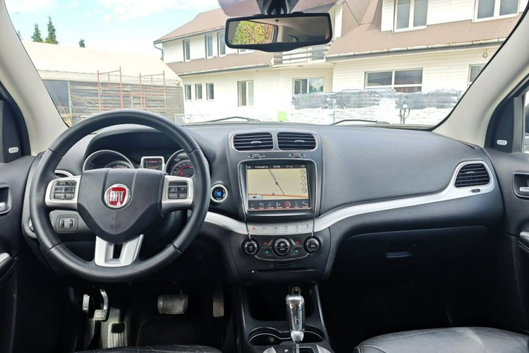 Fiat Freemont Navi Kamera 7 osób 4 x 4 A U T O M A T zdjęcie 5