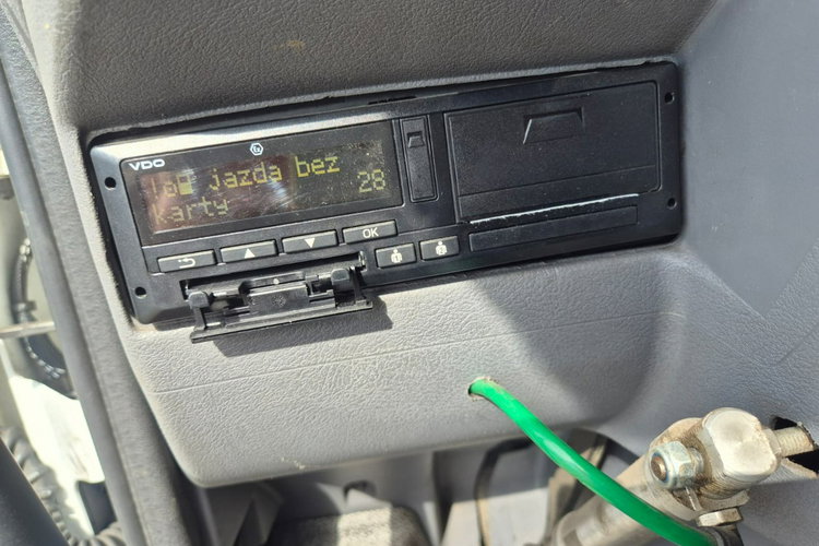 LF 55 250 DAF LF 55 / AUTOCYSTERNA / BECZKA NA PALIWO zdjęcie 36