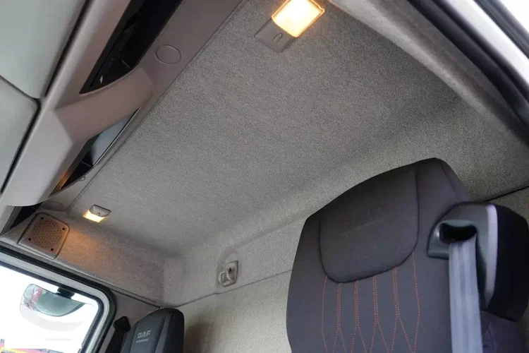 DAF LF / 260 / E 6 / ACC / BURTOFIRANKA + WINDA / ŁAD. 8 975 KG / 18 PALET zdjęcie 10