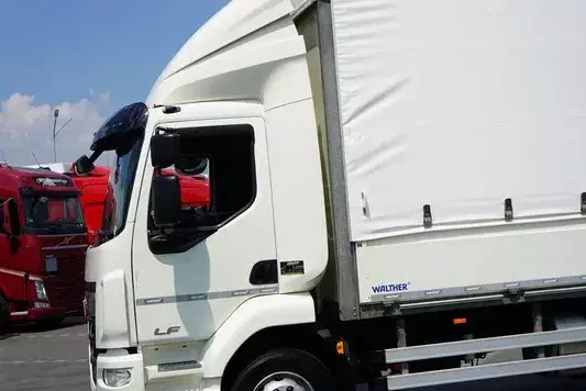 DAF LF / 260 / E 6 / ACC / BURTOFIRANKA + WINDA / ŁAD. 8 975 KG / 18 PALET zdjęcie 18