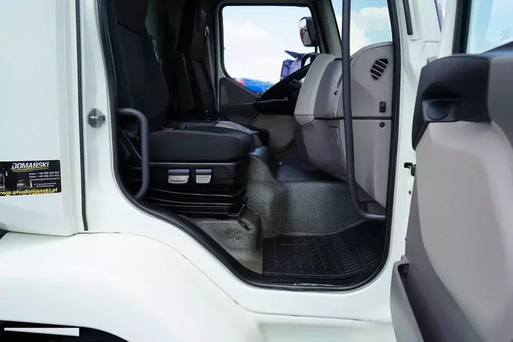 DAF LF / 260 / E 6 / ACC / BURTOFIRANKA + WINDA / ŁAD. 8 975 KG / 18 PALET zdjęcie 27