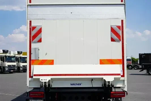 DAF LF / 260 / E 6 / ACC / BURTOFIRANKA + WINDA / ŁAD. 8 975 KG / 18 PALET zdjęcie 35
