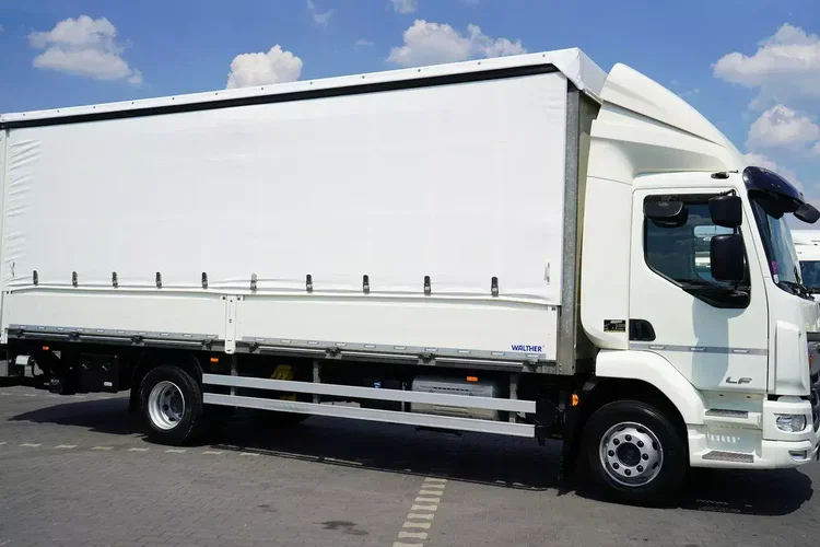 DAF LF / 260 / E 6 / ACC / BURTOFIRANKA + WINDA / ŁAD. 8 975 KG / 18 PALET zdjęcie 9