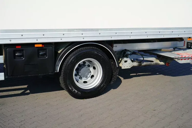 DAF / LF / 260 / ACC / EURO 6 / KONTENER + WINDA / 18 PALET / ŁAD. 8 585 KG, zdjęcie 11