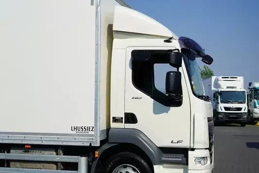 DAF / LF / 260 / ACC / EURO 6 / KONTENER + WINDA / 18 PALET / ŁAD. 8 585 KG, zdjęcie 17