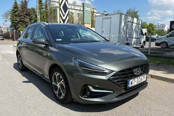 Hyundai i30 Automat, benzyna 160KM, Salon Polska, Nawigacja, Kamera cofania.
