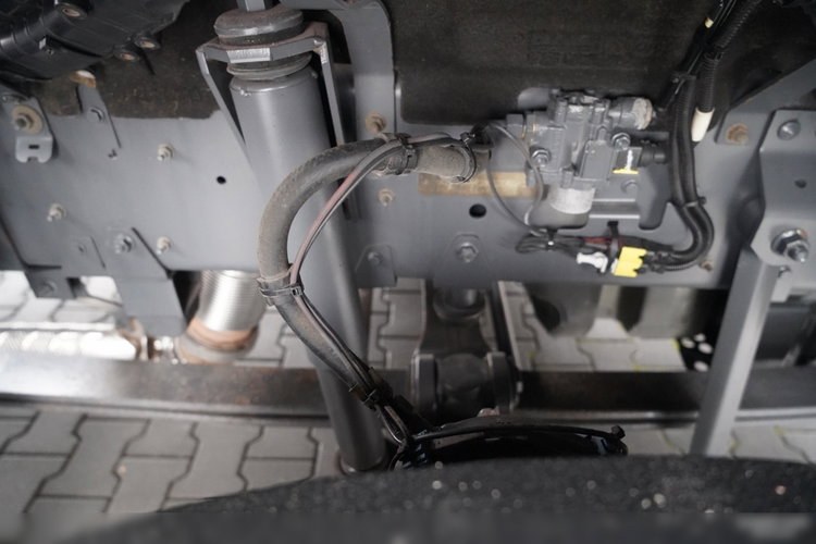 DAF XF 480 / LORA / LOHR / 16, 5 M / 4 DOSTAWCZAKI / 6 OSOBÓWEK / KLIMA POSTOJOWA / EURO 6 zdjęcie 30