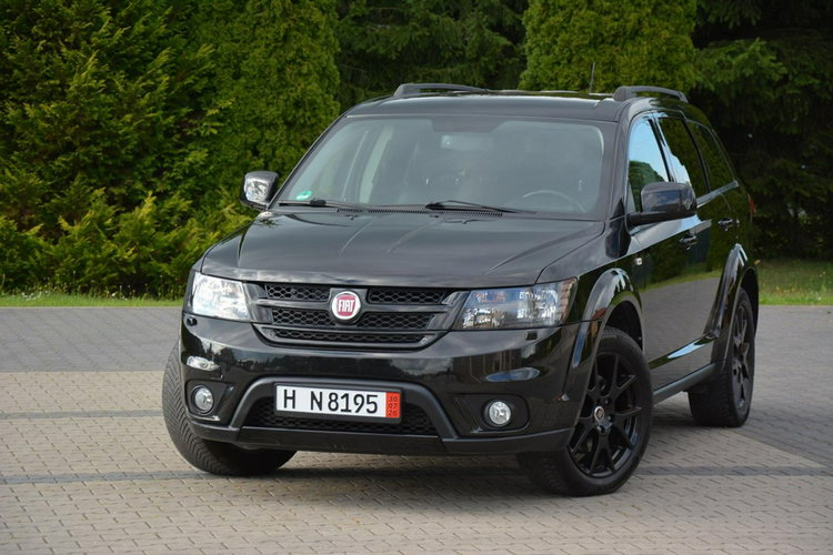 Fiat Freemont Black Code Alpine AWD 7-Foteli Navi Keyless go Skóry Alu19" zdjęcie 7