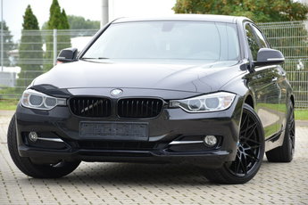 BMW 320 Czarna 320i ED 170KM Opłacona Bi-xenon Skóra Navi Grz.fotele Sport