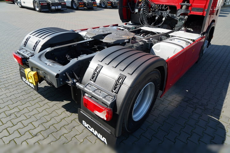 Scania R 460  SUPER  / RETARDER / KLIMA POSTOJOWA   / CAŁA NA PODUSZKACH   /  OPONY 100% / EURO 6 zdjęcie 15