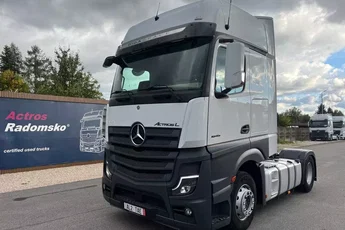 Mercedes Actros