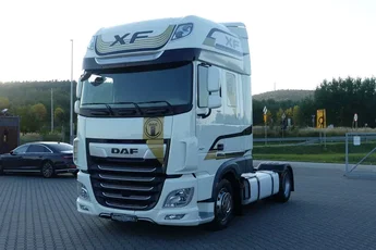 DAF XF 106