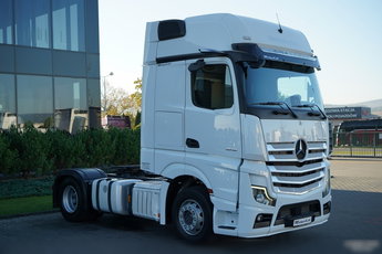 Mercedes Actros