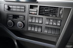 Volvo FH 500 / XXL / RETARDER / CAŁY NA PODUSZKACH / KLIMA POSTOJOWA / BOGATE WYPOSAŻENIE / PO ZŁOTYM KONTRAKCIE SERWISOWYM / zdjęcie 30