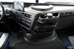 Volvo FH 500 / XXL / RETARDER / CAŁY NA PODUSZKACH / KLIMA POSTOJOWA / BOGATE WYPOSAŻENIE / PO ZŁOTYM KONTRAKCIE SERWISOWYM / zdjęcie 31