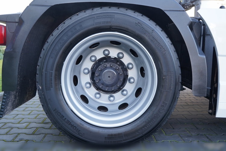 Volvo FH 460 / LOW DECK / MEGA / KLIMA POSTOJOWA / I-SAVE / TV / I-SHIFT / EURO 6 zdjęcie 21