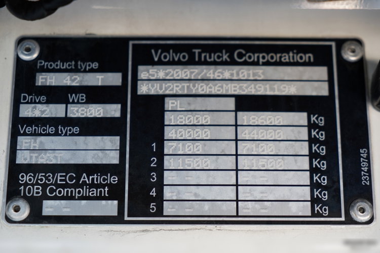 Volvo FH 460 / LOW DECK / MEGA / KLIMA POSTOJOWA / I-SAVE / TV / I-SHIFT / EURO 6 zdjęcie 34