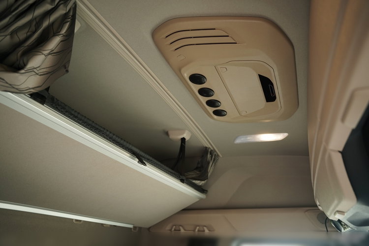 DAF XF 480 / ZESTAW TANDEM / 120 M3  / OŚ PODNOSZONA / KLIMA POSTOJOWA / WECON / SAF / ZAWIESIE DO WÓZKA / PO KONTRAKCIE SERWISOWYM  zdjęcie 54