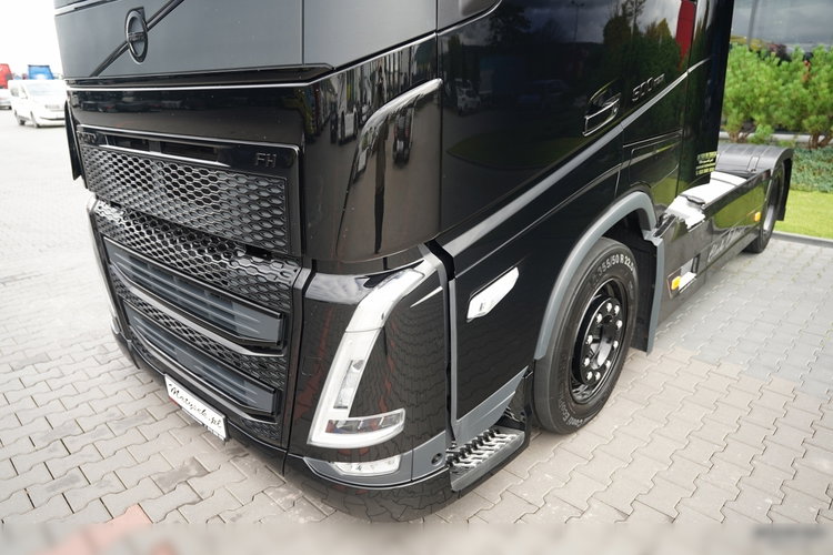 Volvo FH 500 / XXL / RETARDER / LOWDECK / MEGA  / BOGATE WYPOSAŻENIE / PO KONTRAKCIE SERWISOWYM / zdjęcie 11