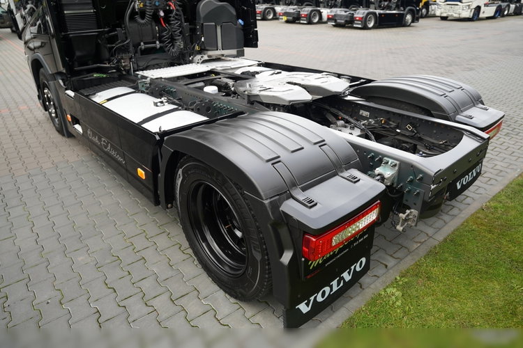 Volvo FH 500 / XXL / RETARDER / LOWDECK / MEGA  / BOGATE WYPOSAŻENIE / PO KONTRAKCIE SERWISOWYM / zdjęcie 14