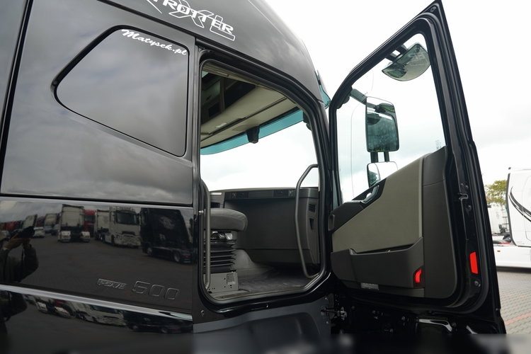 Volvo FH 500 / XXL / RETARDER / LOWDECK / MEGA  / BOGATE WYPOSAŻENIE / PO KONTRAKCIE SERWISOWYM / zdjęcie 39