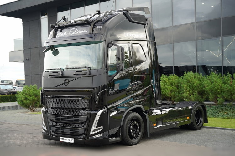 Volvo FH 500 / XXL / RETARDER / LOWDECK / MEGA  / BOGATE WYPOSAŻENIE / PO KONTRAKCIE SERWISOWYM / zdjęcie 4