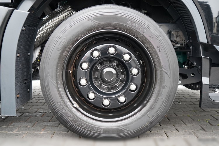 Volvo FH 500 / XXL / RETARDER / LOWDECK / MEGA / BOGATE WYPOSAŻENIE / PO KONTRAKCIE SERWISOWYM / zdjęcie 19