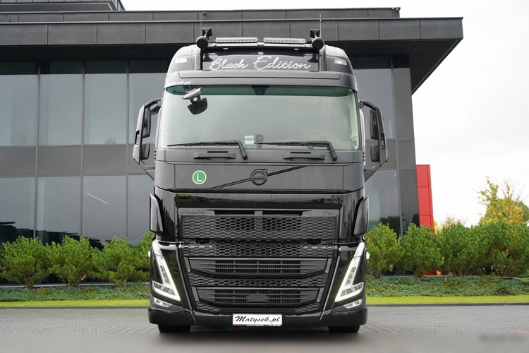 Volvo FH 500 / XXL / RETARDER / LOWDECK / MEGA / BOGATE WYPOSAŻENIE / PO KONTRAKCIE SERWISOWYM / zdjęcie 3