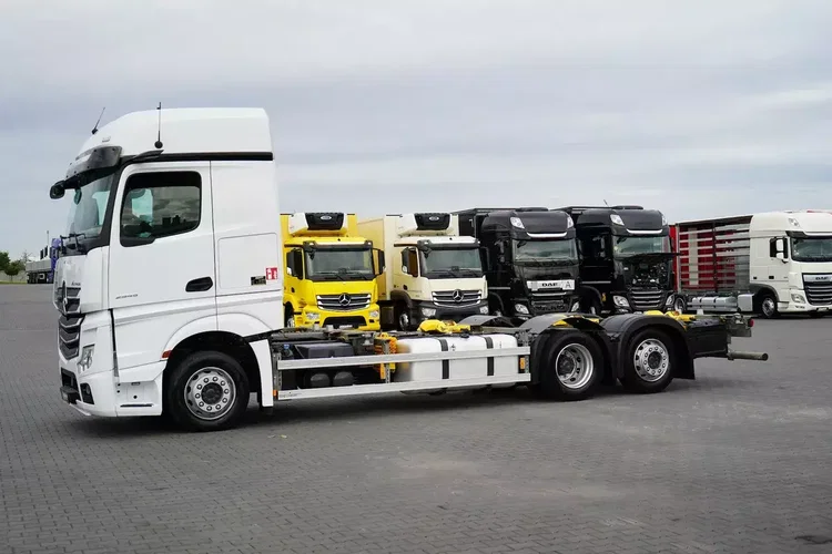 Mercedes ACTROS / 2545 / ACC / E 6 / MP 5 / BDF MULTI / 7.15 , 7.45 , 7.82 M / RETARDER zdjęcie 23