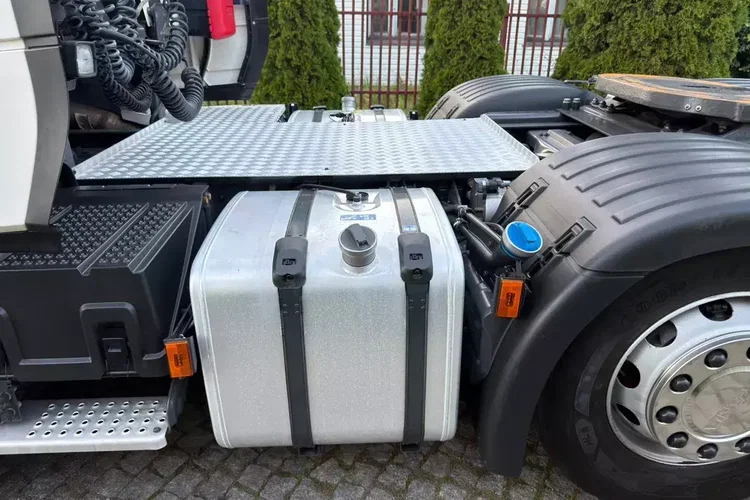 Scania R450 zdjęcie 2