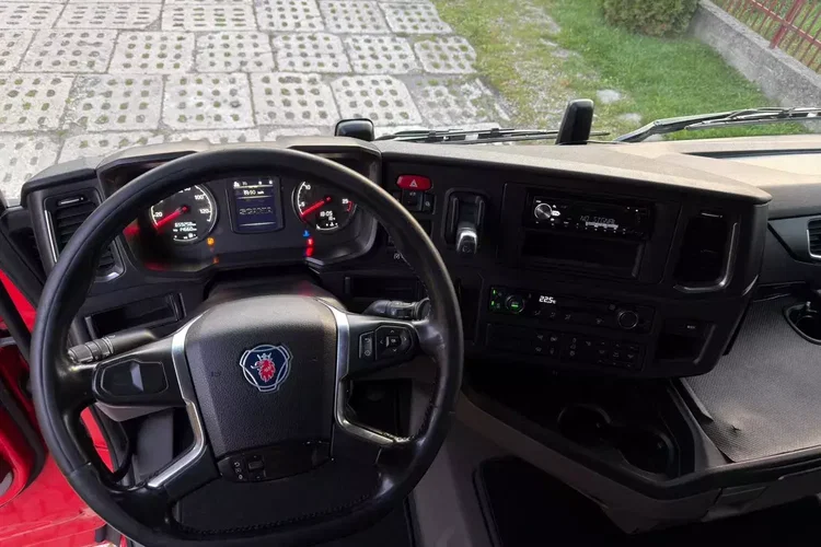 Scania R410 zdjęcie 15