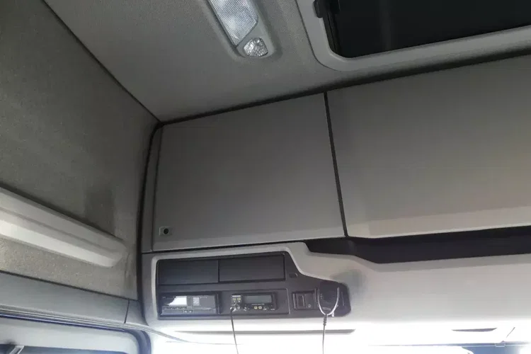 Scania S500 / EURO 6 / RETARDER / KLIMA POSTOJOWA / NAVI / STANDARD / zdjęcie 28